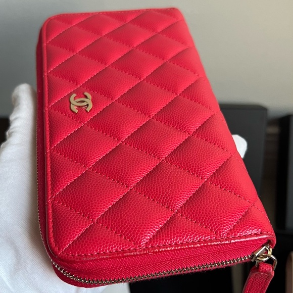 Authentic Chanel Classic caviar zippy long wallet - Picture 5 of 16